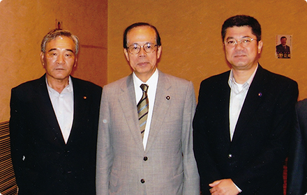 先輩議員と福田康夫元総理を訪問